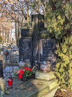 Adolf Drwota - grave in December 2022