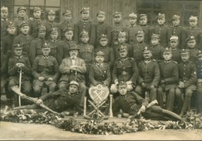 Szefostwo Remontu Dowództwa Okręgu Korpusu Nr X (Head of The Renovation of The District Command of Corps No. 10) in Przemyśl 1923. Adolf Drwota 2nd from left in the first row.